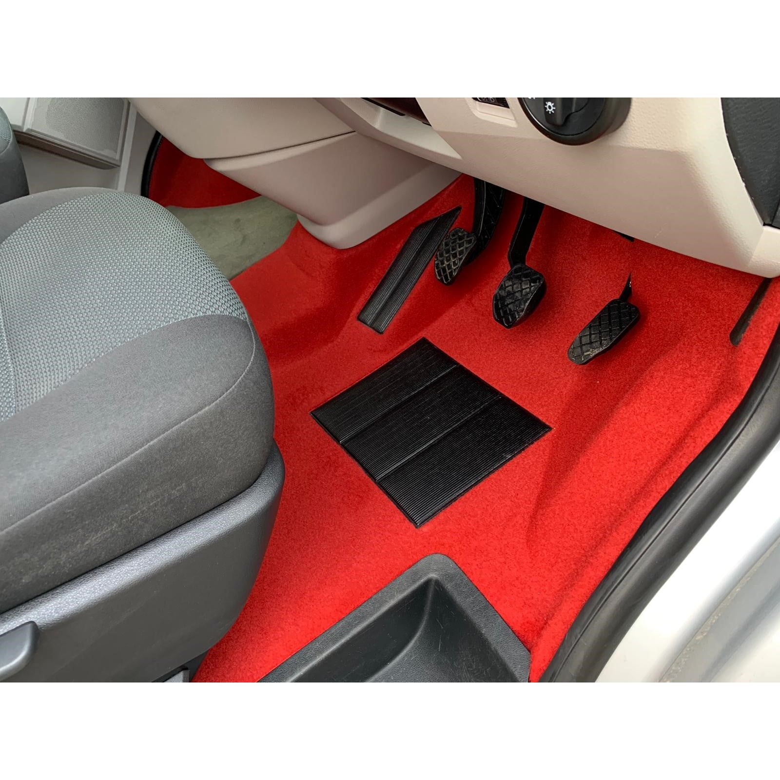 VW TRANSPORTER T5 T6 MOULDED CARPET RIGHT HAND DRIVE RHD INTERIOR FITTING CONVERSION